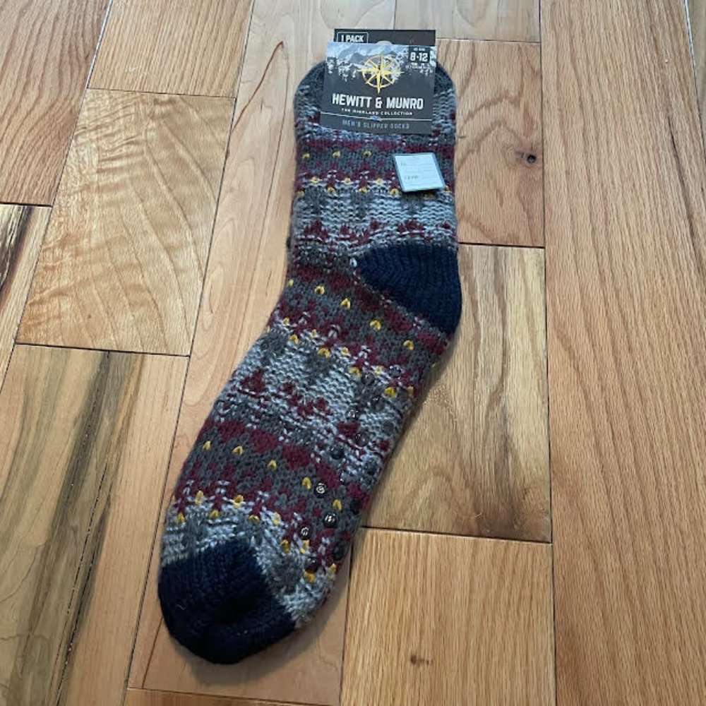 Hewitt & Munro Men's Slipper Socks: Size 8-12